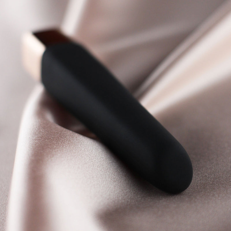 Quinn - Rechargeable Silicone Bullet Vibrator