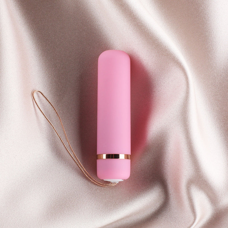 Casey - Vibrating Panty Set with Remote Control