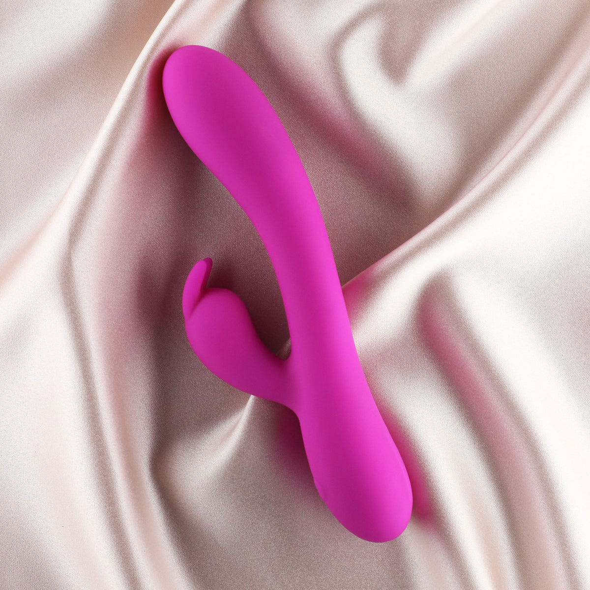 Valentina - 8 inch Rabbit Vibrator Edonista Valentina - 8 inch Rabbit Vibrator Edonista